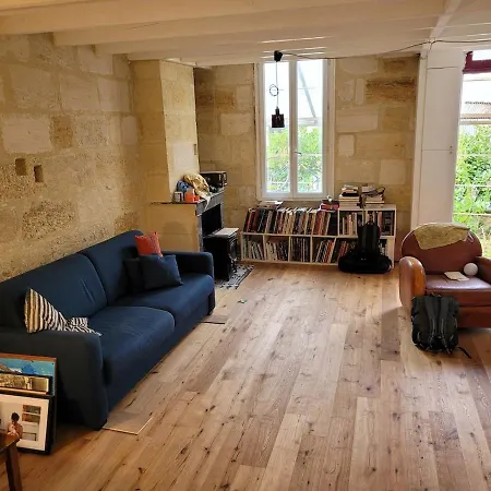 Pretty House Σπίτι διακοπών *